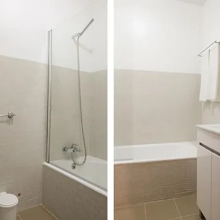 Center House With Garden كاسكايس