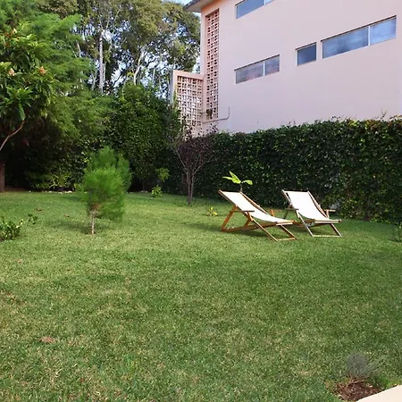 Center House With Garden كاسكايس