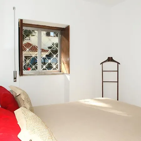 Center House With Garden * كاسكايس